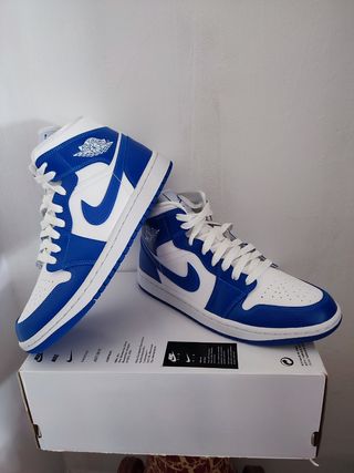 Air jordan 1 mid, talla 39 de segunda mano por 220 EUR en Elche en WALLAPOP