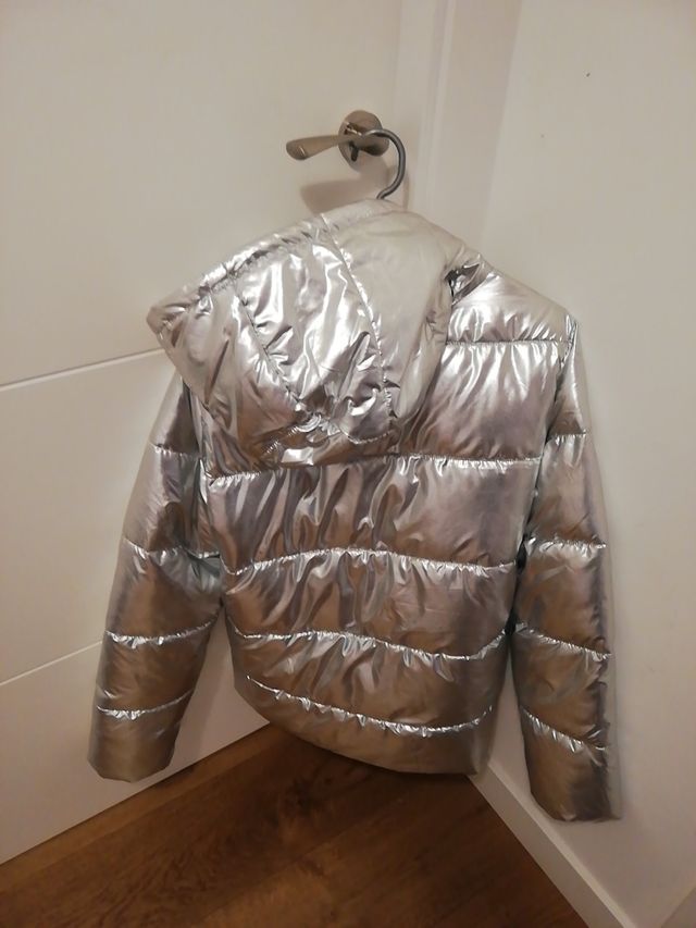 chaqueta plata metalizada 