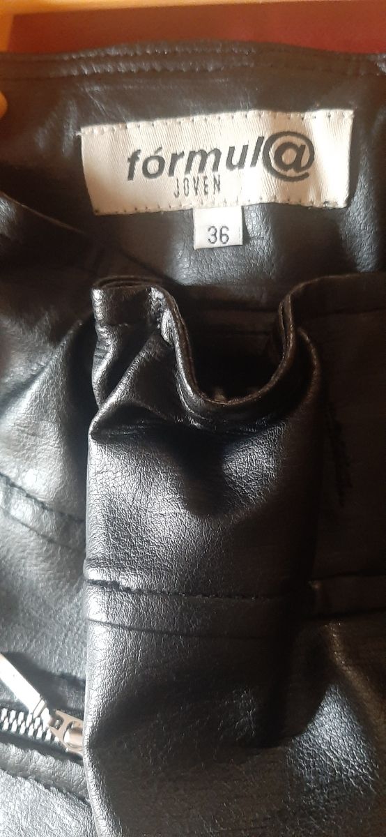 falda símil piel fórmula joven