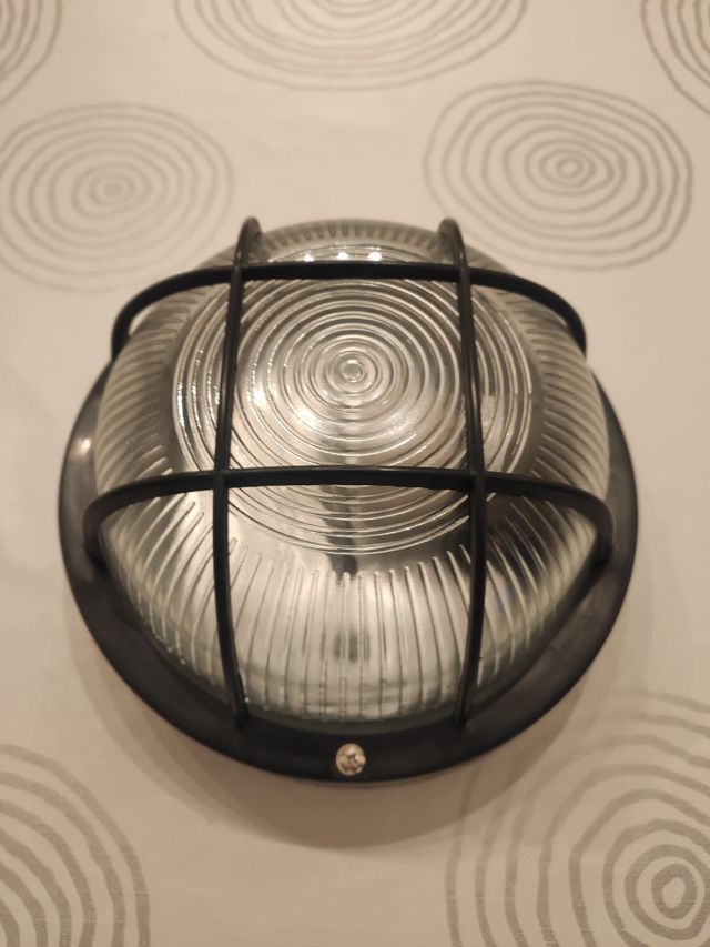 LUZ REDONDA PARA EXTERIORES