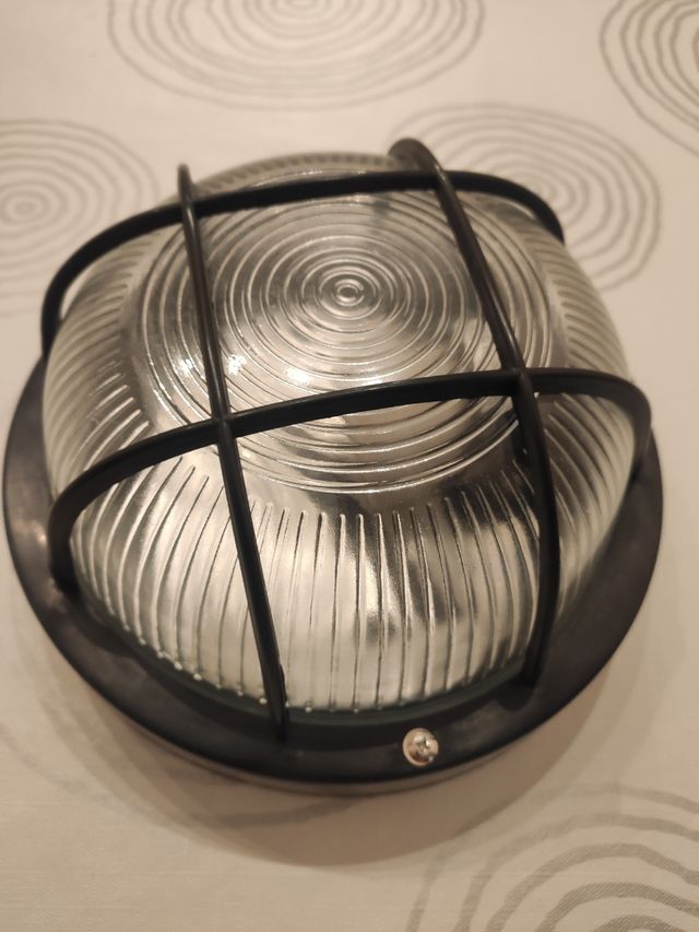 LUZ REDONDA PARA EXTERIORES