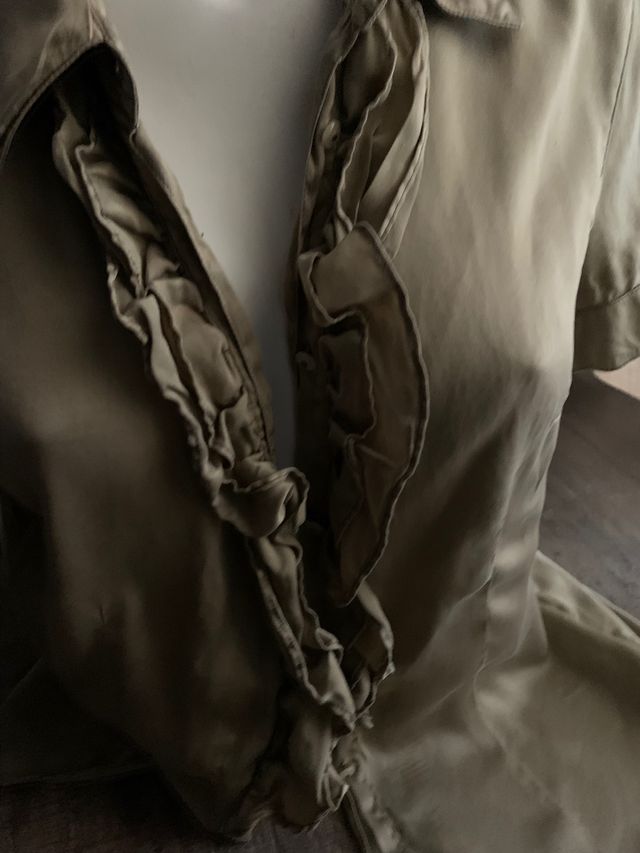 Camisa de raso preciosa