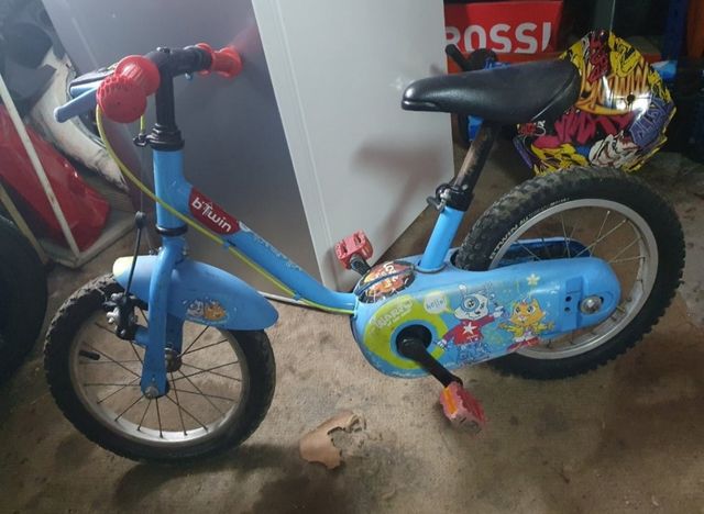 se vende bici niño