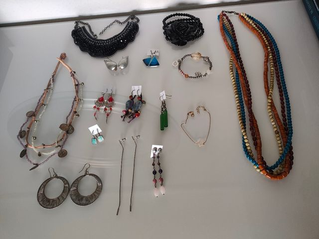Pack joyas/bisutería: pendientes, pulsera y collar