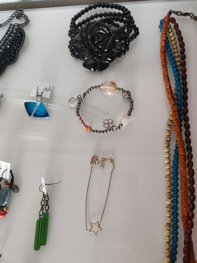 Pack joyas/bisutería: pendientes, pulsera y collar