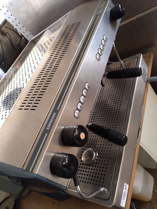 CAFETERA ELECTRONICA DOS GRUPOS