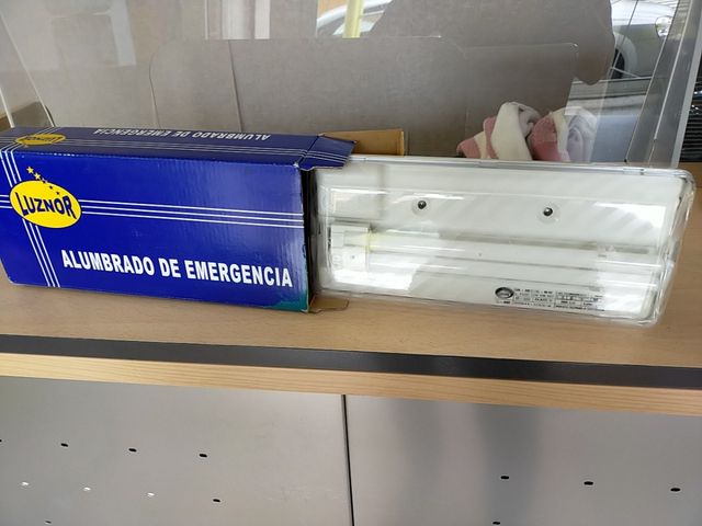 alumbrado de emergencia