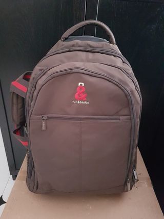 Maleta de Viaje Fun\u0026amp;Basics de segunda mano por 40 EUR en Molina de  Segura en WALLAPOP