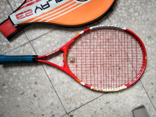 raqueta de tenis junior