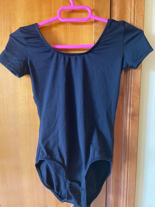 Conjunto de danza clásica niña