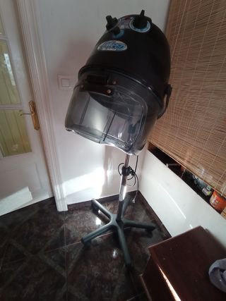 Secador de pelo de segunda mano por 75 EUR en Berja en WALLAPOP