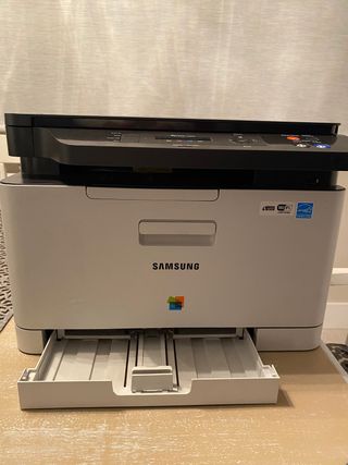 Impresora Samsung Xpress C480W de segunda mano por 60 EUR en Pozuelo de  Alarcón en WALLAPOP