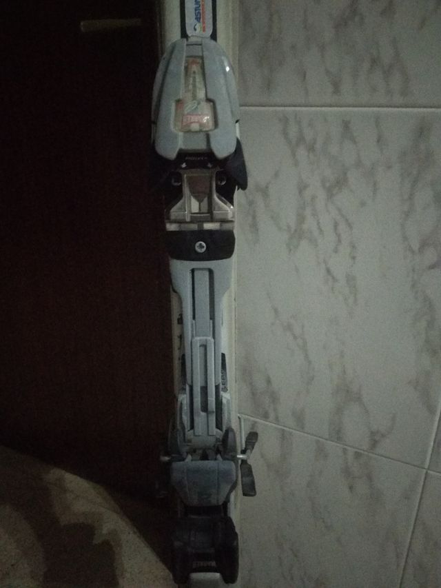 esquís skis de 168 Fisher