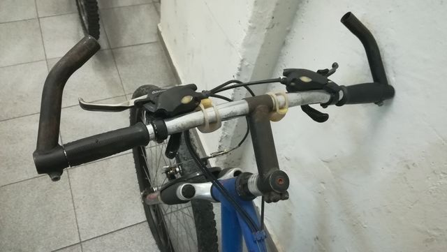 Mountain bike per adulti