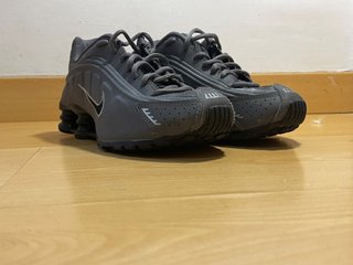 Zapatillas deportivas Nike Shox talla 36 de segunda mano por 60 EUR en  Fuenlabrada en WALLAPOP