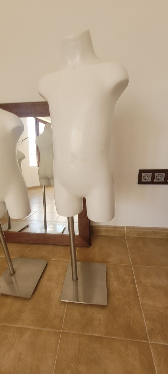 Maniquíes exposición ropa niñ@ 