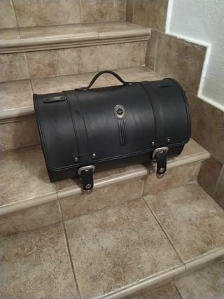 Maleta moto de segunda mano por 60 EUR en Villanueva del Pardillo en  WALLAPOP
