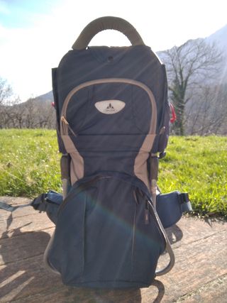 VAUDE Jolly Light - Mochila portabebés de segunda mano por 30 EUR en  Arteaga-San Martin en WALLAPOP