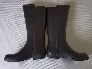 Botas de agua mujer Anna Field de segunda mano por 10 EUR en Puerto de Vega  en WALLAPOP