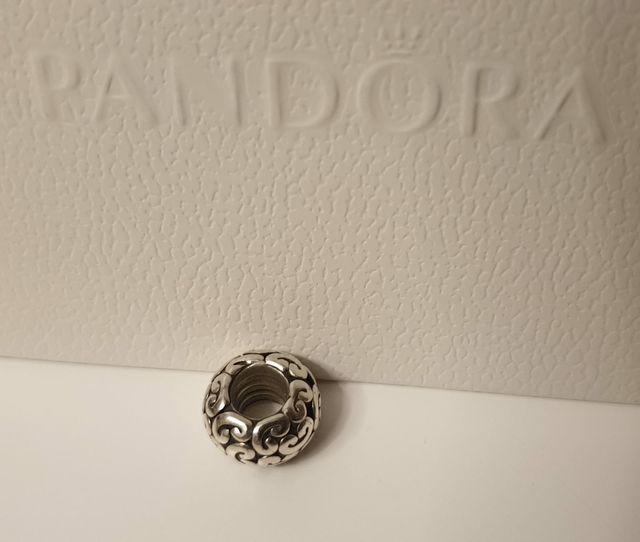 Charm Pandora original