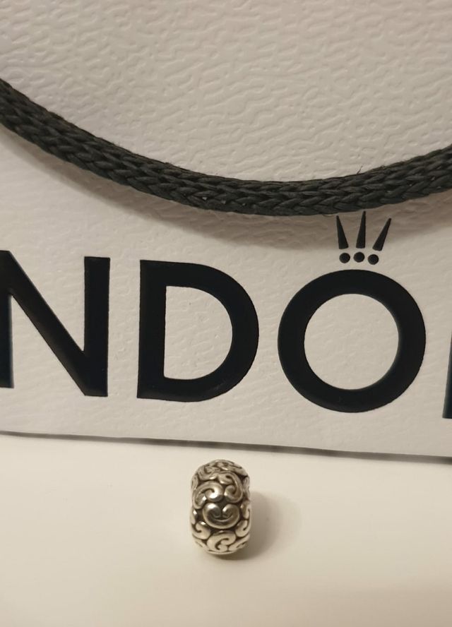 Charm Pandora original