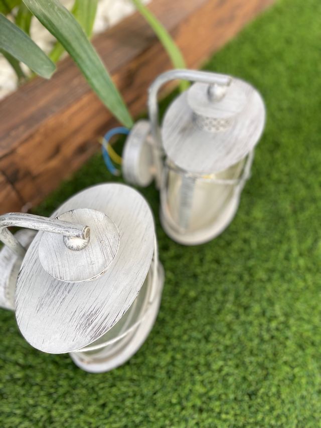 VENDO APLIQUES DE EXTERIOR SEMI NUEVOS