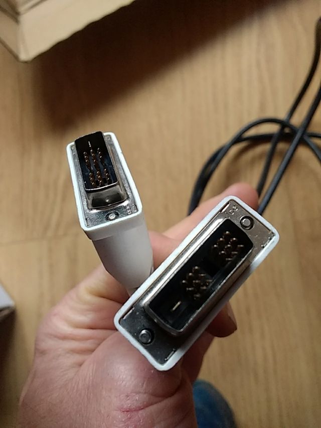 cable DVI, vga,cable de red rj45