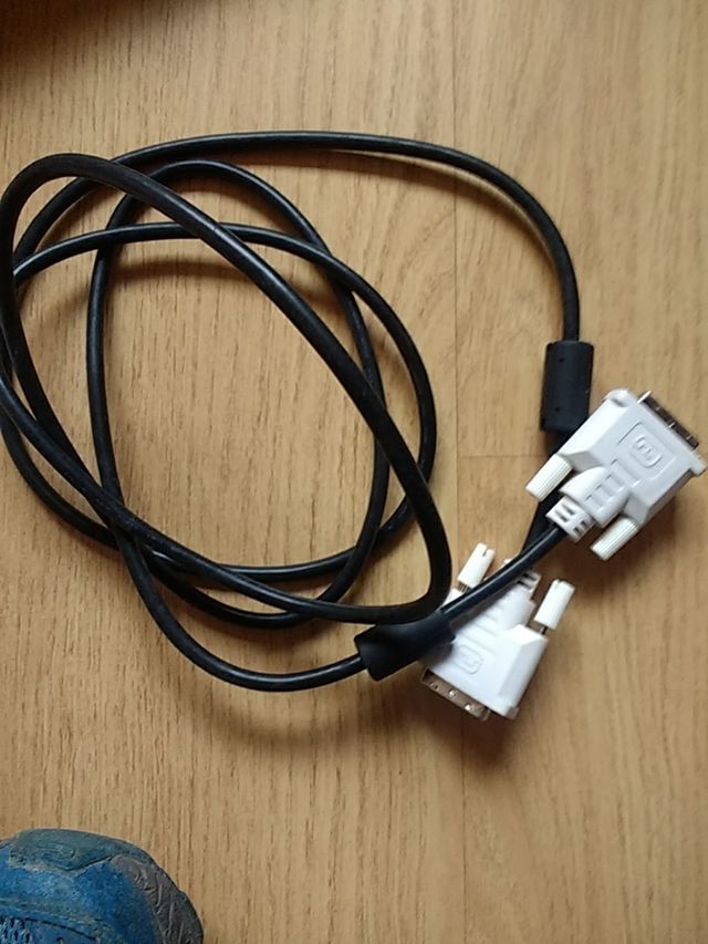 cable DVI, vga,cable de red rj45