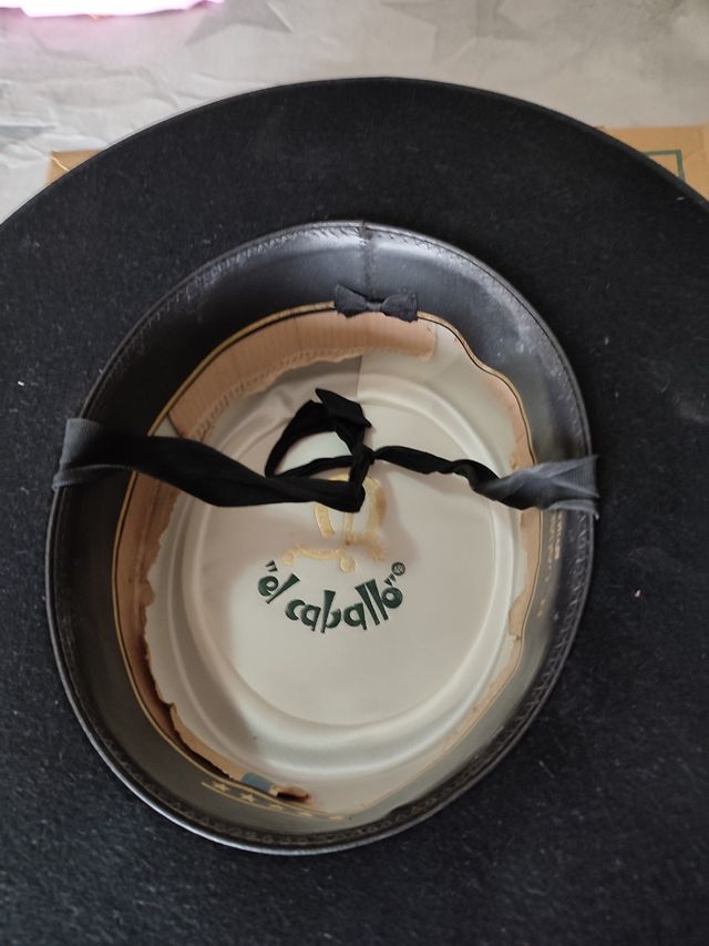 sobrero ” El caballo”