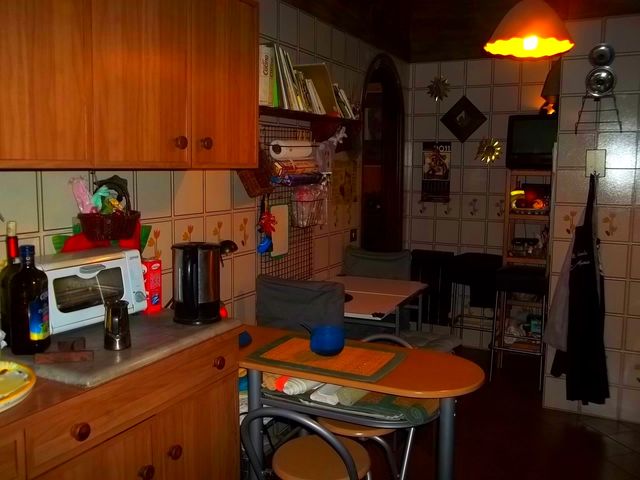 Cucina modulare completa con cappa funzionante