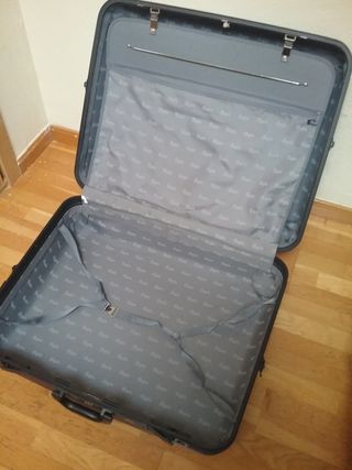 Maletas de 100 litros - Son modernas y espaciosas para tus viajes más  importantes - TusMaletas.net