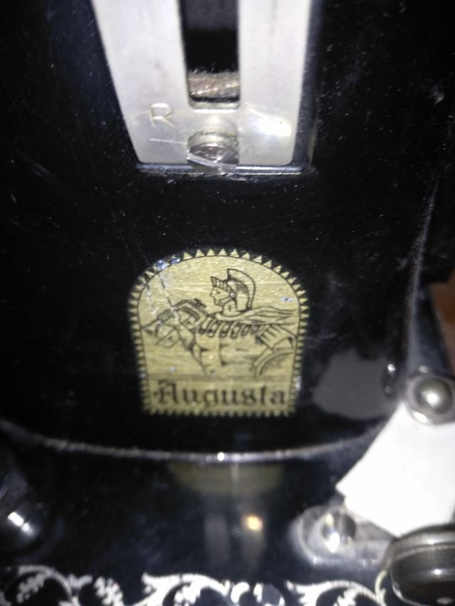 Macchina da cucire Augusta- anni 1955/1960