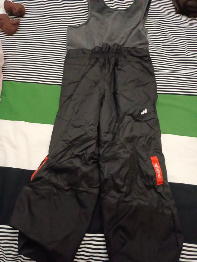 Mono infantil de nieve