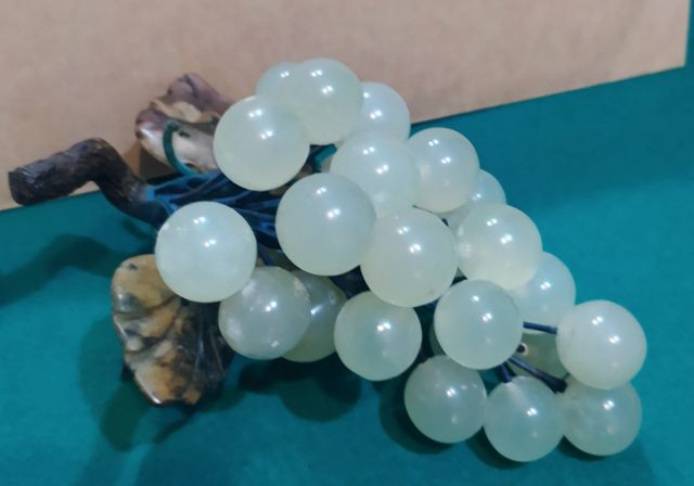 Racimo de uva de jade