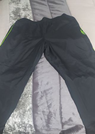 Chandal de Equipamiento deportivo para Hombre | FASHIOLA.es