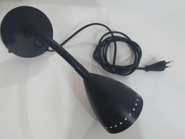 Foco,flexo,lampara de escritorio o mesita de noche