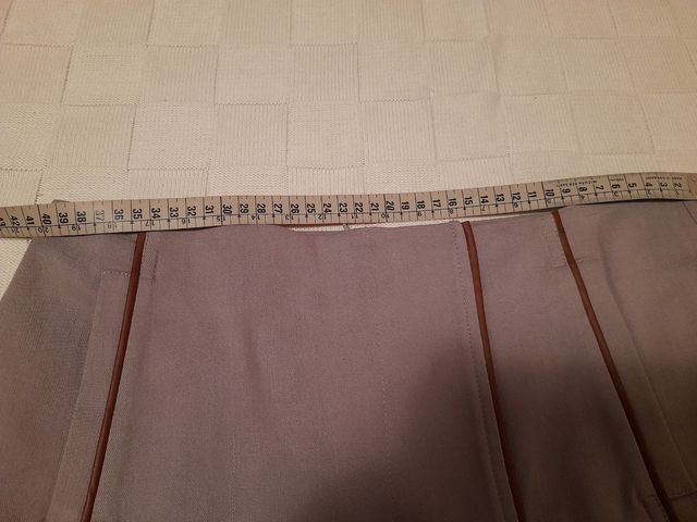 FALDA ADOLFO DOMÍNGUEZ SIN ESTRENAR, CON ETIQUETA