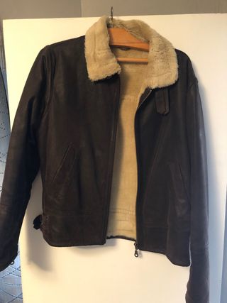 Cazadora aviador de segunda mano por 60 EUR en Zaragoza en WALLAPOP