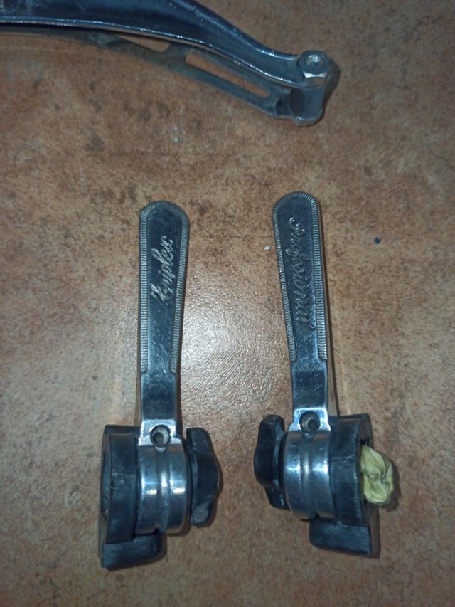 puños de cambio giratorios