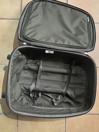 Maleta viaje lacoste de segunda mano por 65 EUR en Fuente del Rey en  WALLAPOP