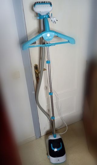 Plancha de Vapor Vertical KLINDO de segunda mano por 39 EUR en Logroño en  WALLAPOP