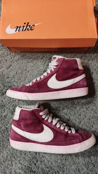Nike Blazer vintage edition talla 41 de segunda mano por 25 EUR en  Tarragona en WALLAPOP