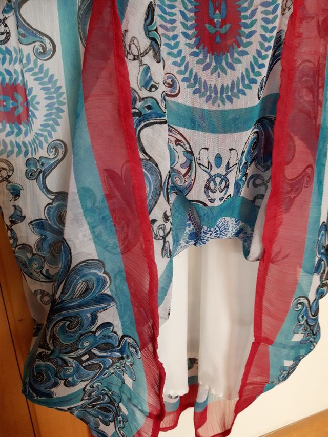 Vestido T.42 escote de pico de Fórmula joven 