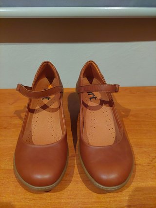 Zapatos Art 42 de segunda mano por 49 EUR en Almendralejo en WALLAPOP