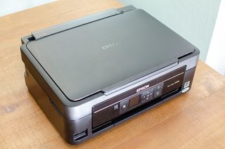 Impresora multifunción EPSON STYLUS SX230 de segunda mano por 15 EUR en  Sevilla en WALLAPOP