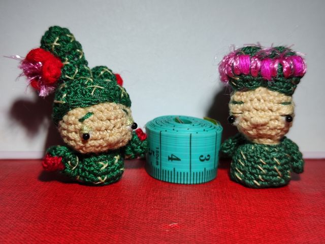 Amigurumi cactus miniatura.