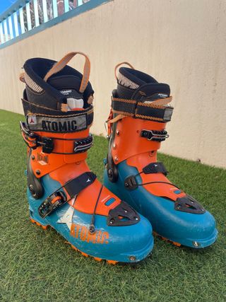 Botas Esquí de Montaña ATOMIC Backland de segunda mano por 177 EUR en  Guadalajara en WALLAPOP