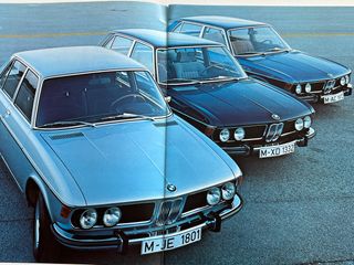 BMW E3  3.0S / 3.0SI .Gran Catálogo 1972 (Francés)