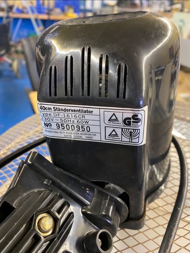 Ventilador de pie 40cm