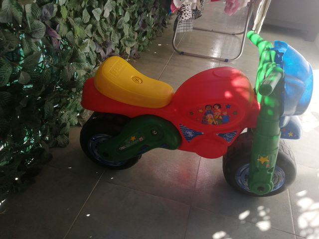 Moto correpasillo para pasarlo en grande